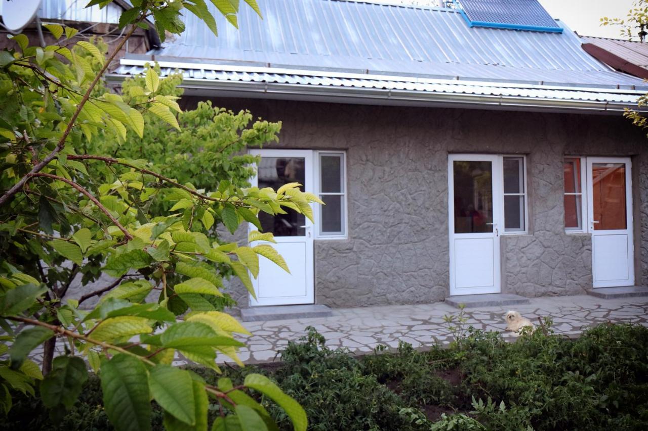 Vanand Guest House Gjumri Exterior foto